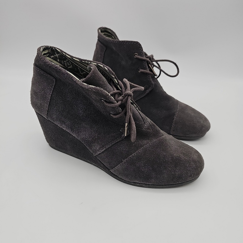 TOMS Gray WEDGE Ankle Booties Suede Lace Up Women's 9.5W Shoes‎ Boots